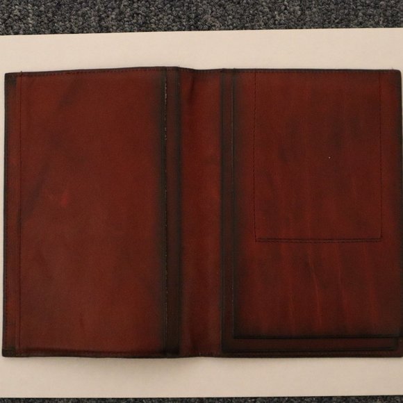 Leplat - 4 5/8" x 6 5/8" - Dark Red - Check, Credit Card, Banknote, Card Holder - Picture 4 of 7